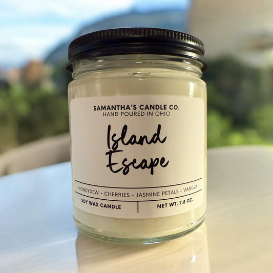 7.8 oz soy wax candle- island escape scent